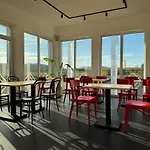 Hotel Dębowa Góra *