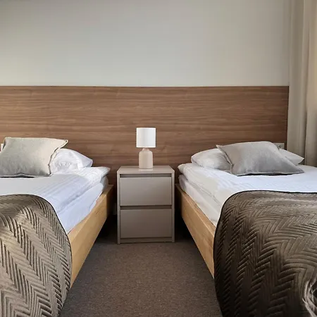 Debowa Gora * Klobuck