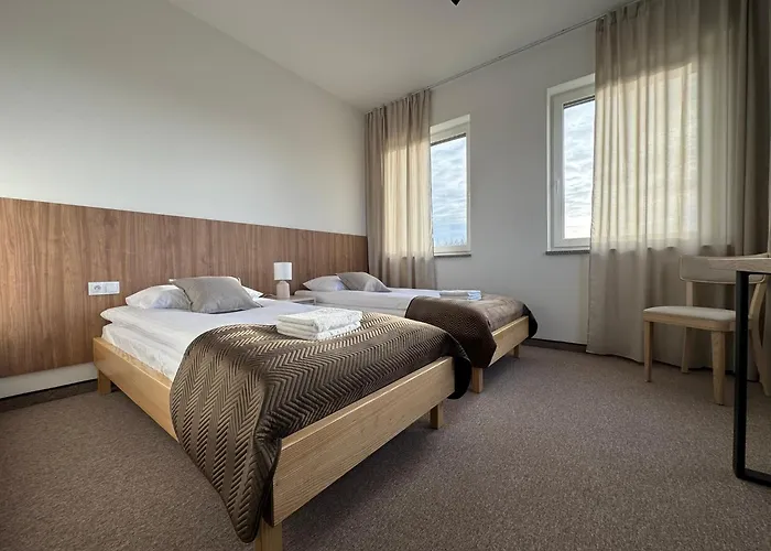 Debowa Gora * Klobuck